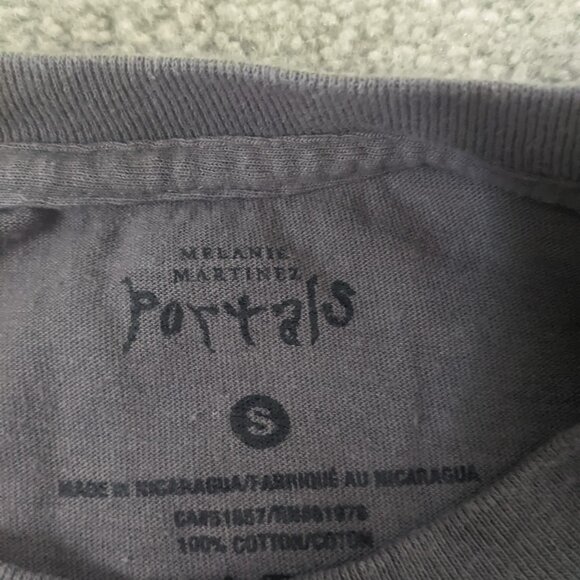 melaine martinez official portals graphic t-shirt - Picture 2 of 2